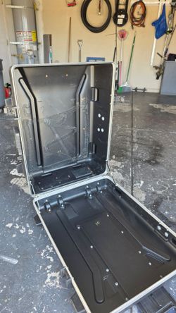 Flight Case 31H x 33W x 12D