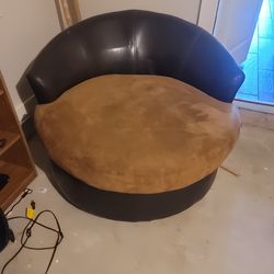 Spinner Chair