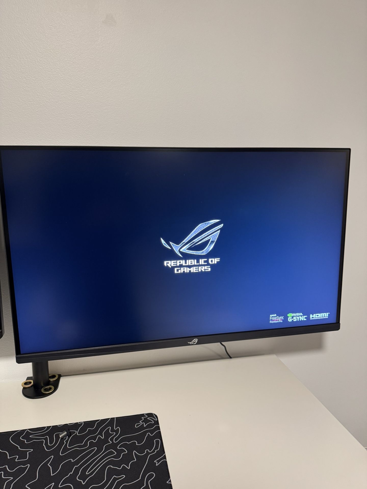 Asus Rog Strix 4k Freesync Monitor ASUS ROG Swift 32