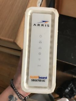 Arris Surfboard Router/Modem Combo