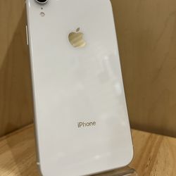 iPhone XR 64GB White Factory Unlocked Used Like New