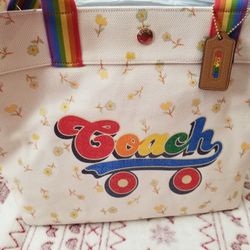 Brand NEW Coach Purse - Wallet Not Included
