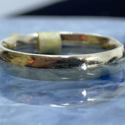 $875 White Gold Ring Band