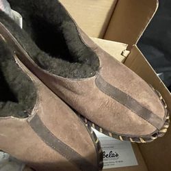 Cabelas WS Shearling Slippers Never Word With Tag