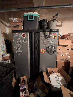 Storage cabinet