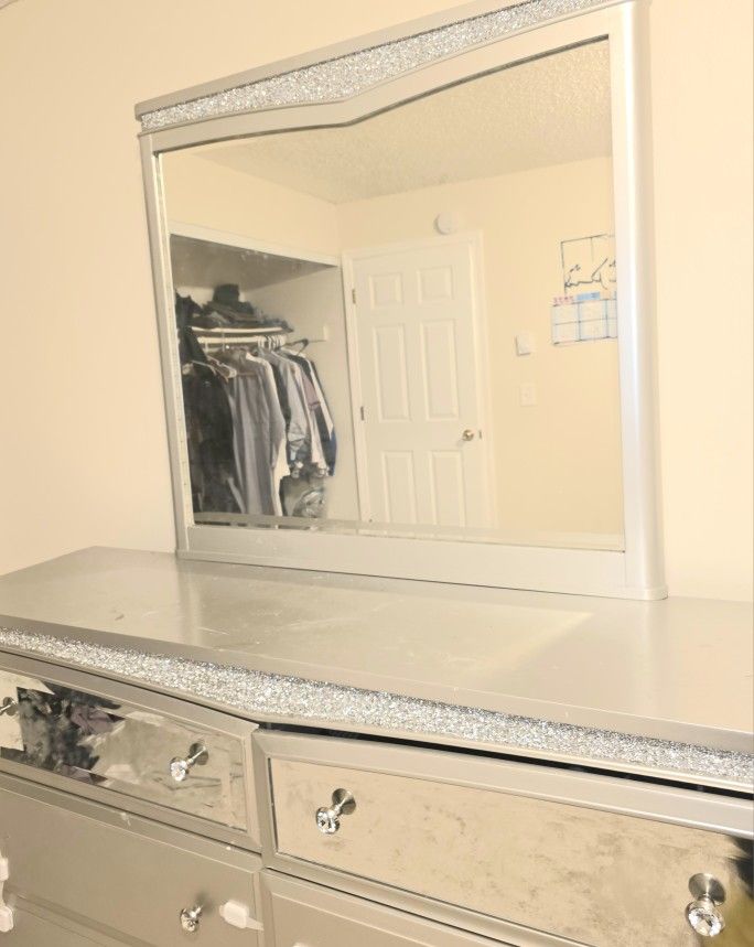 Grey Queen Dressing Table/ Mirror