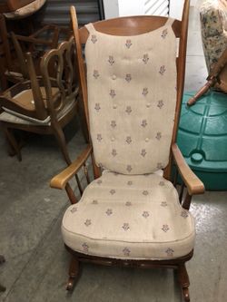 Antique Rocking chair