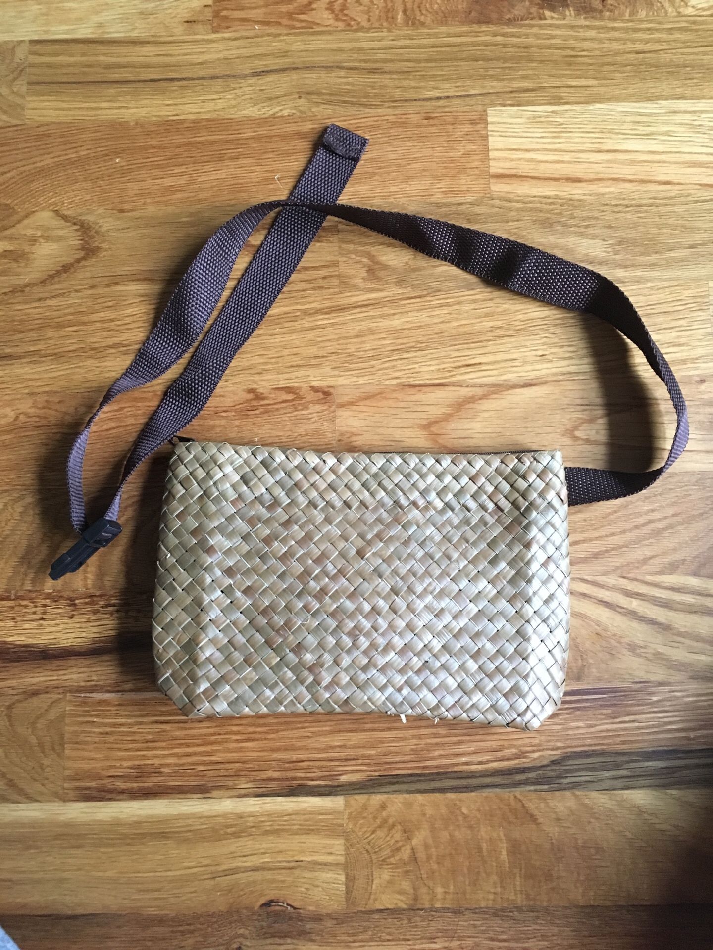 Woven waist fanny pack