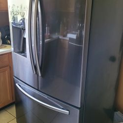 Samsung Refrigerator-Needs Thermostat 