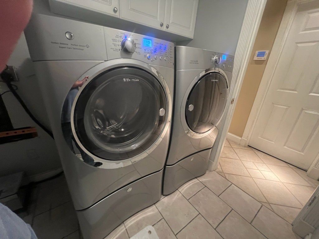 Electrolux Frontloader Washer And Dryer W/ Storage