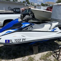 Yamaha Waverunner Needs Repair 