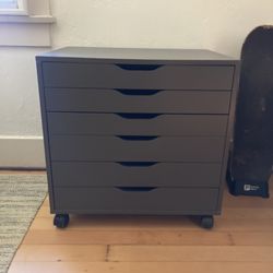  Storage Drawers (IKEA)