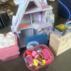 LOL Surprise Winter Chalet & LOL Collection