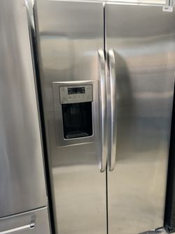 GE side by Side In Stainless Steel