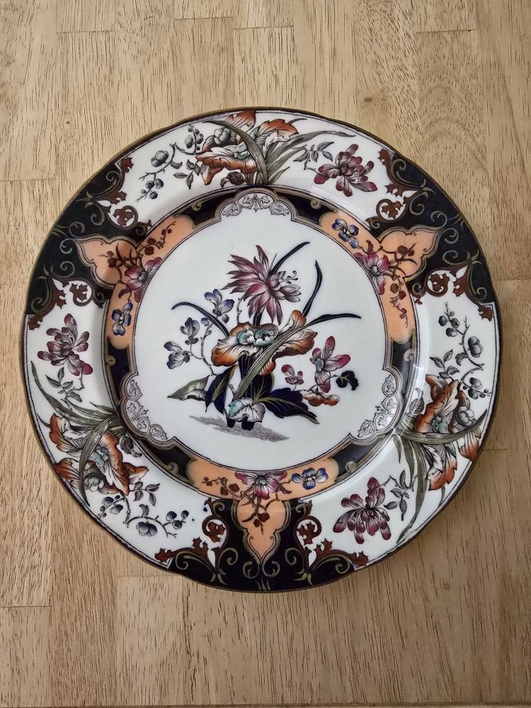 Antique Wedgwood Pearl "Iris" Plates – Pattern #2765 – Victorian Floral Design