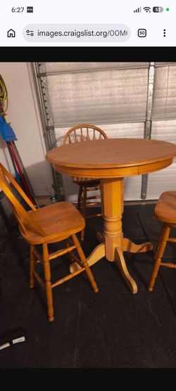 Oak Pub Table and Chairs