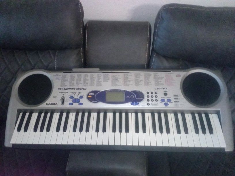 CASIO KEY LIGHTING KEYBOARD