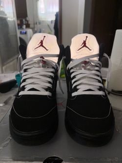 Retro 5 metallic 5’s size 9.5