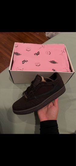 Travis Scott Jordan 1 Low