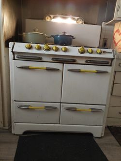 O'Keefe & Merritt Stoves