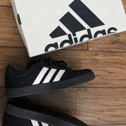 Adidas VL Court 3.0 sneaker in black with white stripes and a gum sole