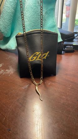 Italian Horn And Chain