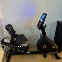 Nautilus R616 Recumbent Bike – Gently Used
