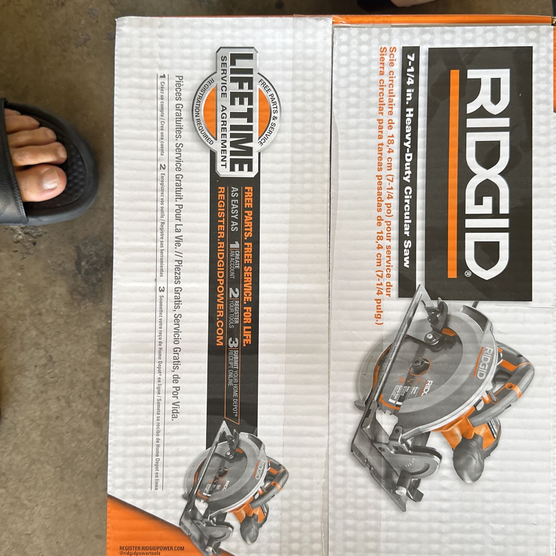 Rigid 7 1/4 Inch Heavy Duty Circular Saw