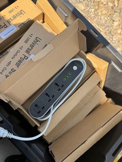 Box full of universal extension free