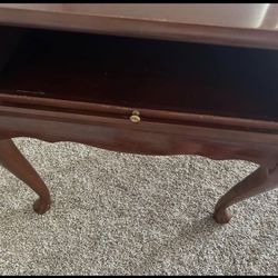 Queen Anne Style Table