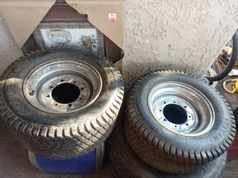 Vendo Estás Dos Llantas Pequeñas En 30 Dólares Las2
