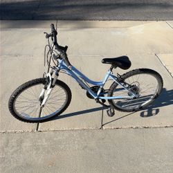 Roadmaster 24” Bike