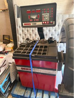 Coats tire balancer and Bosch AC machine