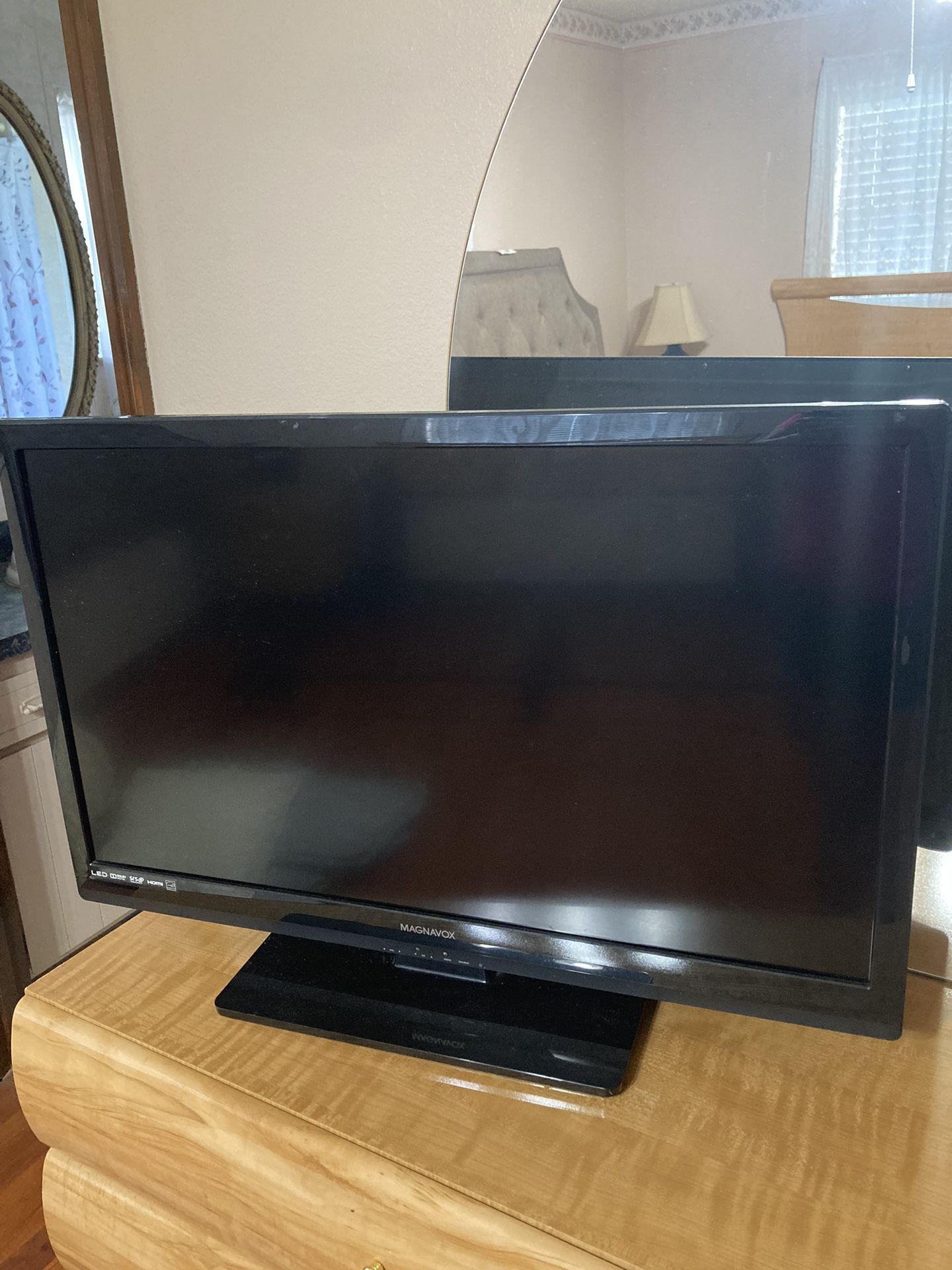 Magnavox 32” LED TV