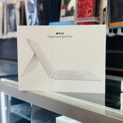 Apple iPad Folio Magic Keyboard 