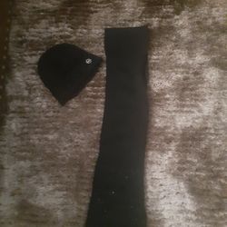 MK MICHAEL KORS Scarf & Beanie Set