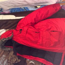 THE NORTH FACE Winter Coat 