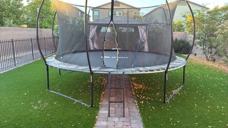 Trampoline