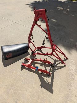 1980-81 cr80 frame-seat-swingarm