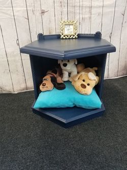 End Table- Pet bed
