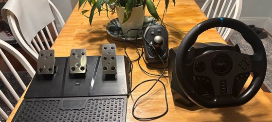 Gaming PXN Racing Wheel with Pedals and Shifter