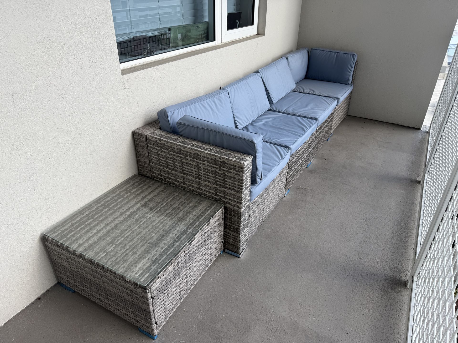 Wicker patio Set