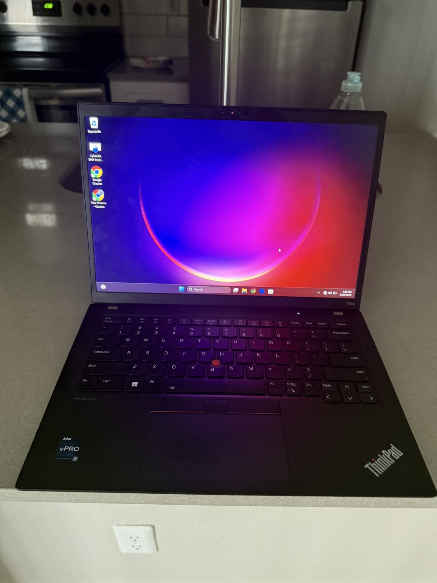 LENOVO T14 Gen 4 THINKPAD I7