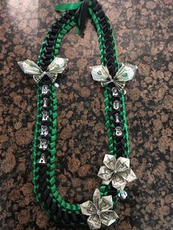 Graduation leis