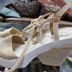 Charles David Wedge Shoes Size 6