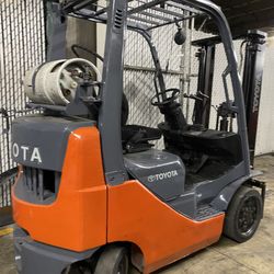 TOYOTA M8 forklift for sale 2019