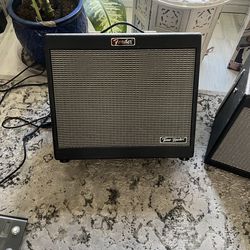 Fender tone Master FR Dash 12,000 W 1 x 12 inch powered speaker cabinet/black