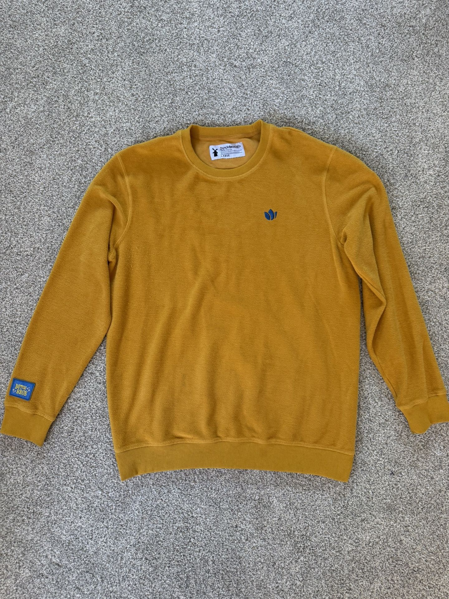 Dutch Bros Yellow Crewneck Sweater Size Large