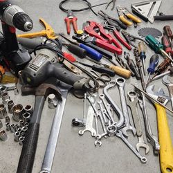 lot of tools $200 , two snap on wrenches included read discription 
