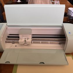 Cricket Explorer 3 Almost New